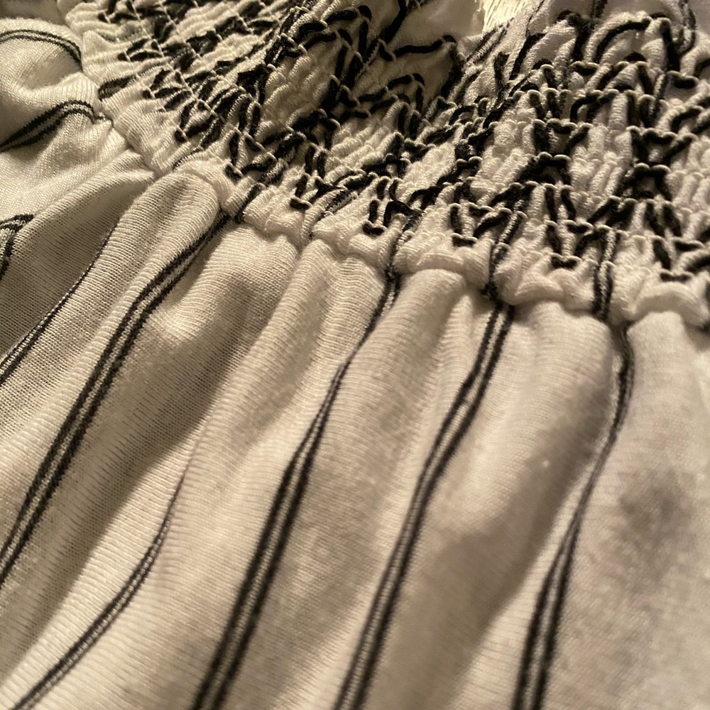 American eagle cute off shoulder top